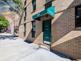 Plus de détails pour 240 E 76th St, New York, NY - Bureau/Local commercial à louer