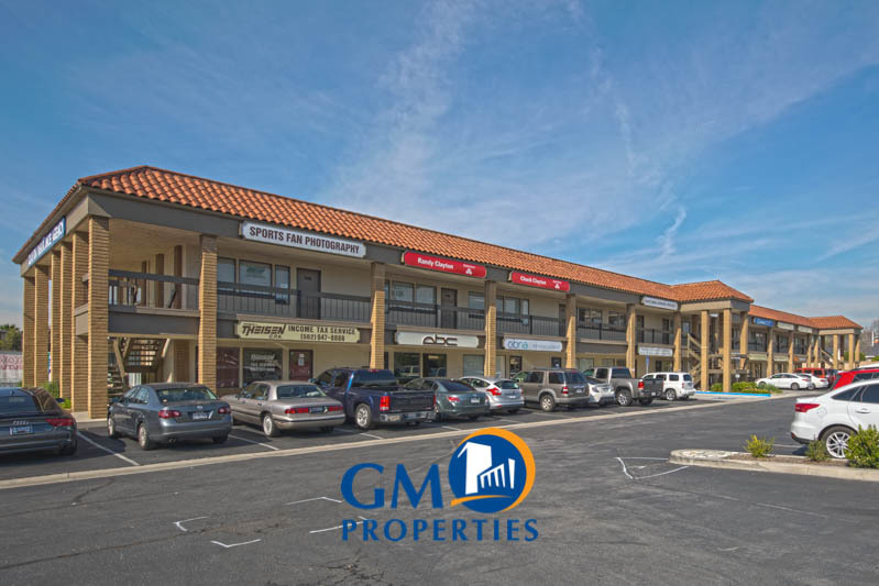 16143-16215 Whittier Blvd, Whittier, CA à louer - Photo de l’immeuble – Image 3 sur 4
