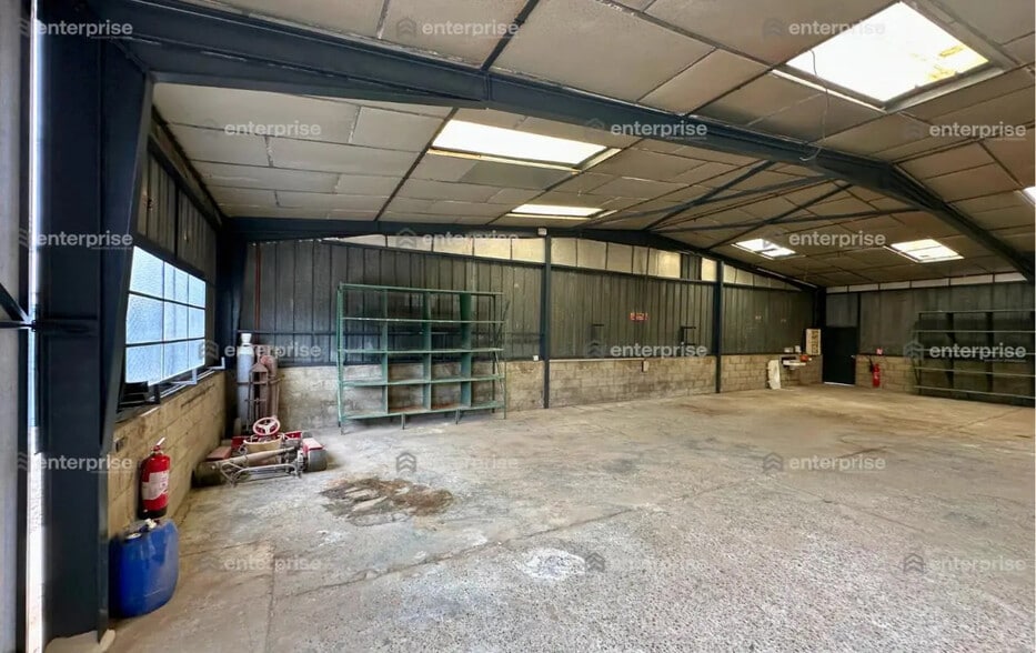 Local d’activités dans Liancourt à louer - Photo intérieure – Image 3 sur 5