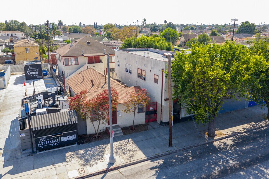 1412 W Florence Ave, Los Angeles, CA à vendre - Photo de l’immeuble – Image 1 sur 18