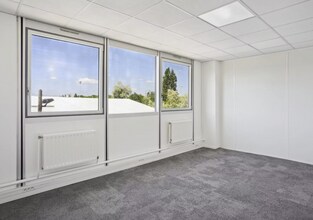 Bureau dans Fontenay-sous-Bois à louer Photo intérieure– Image 2 sur 9