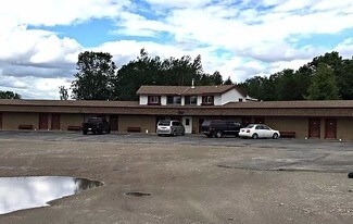 Plus de détails pour W1915 Flame Rd, Marinette, WI - Hôtellerie à vendre