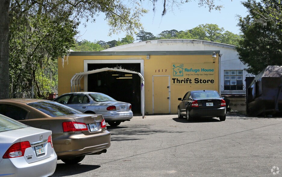 1517 S Adams St, Tallahassee, FL à louer - Photo de l’immeuble – Image 3 sur 4