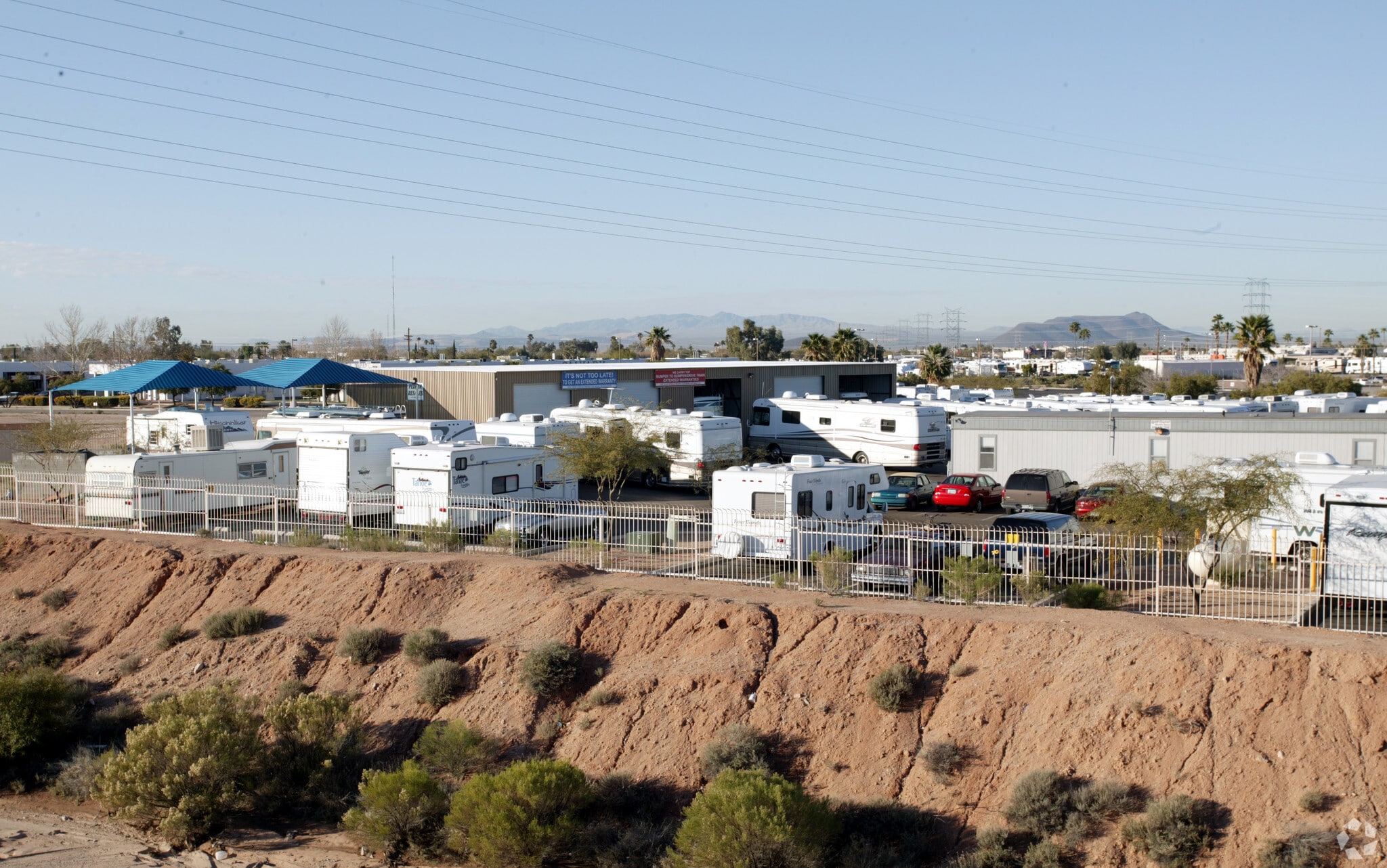 5151 S Julian Dr, Tucson, AZ à vendre Photo principale– Image 1 sur 12