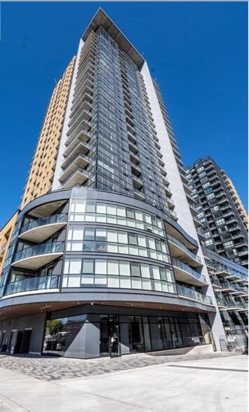 108 Garment St, Kitchener, ON à louer - Photo principale – Image 1 sur 6