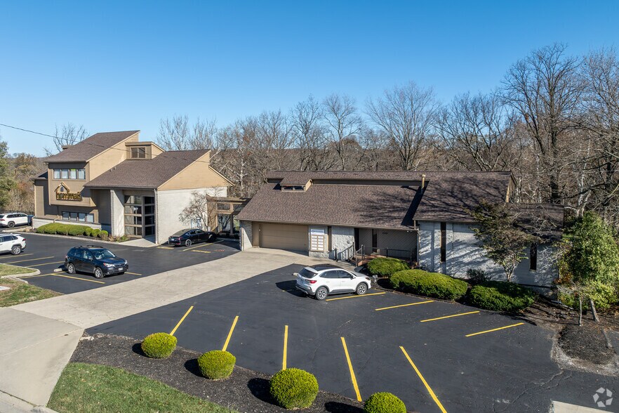 6264 S Sunbury Rd, Westerville, OH à louer - Photo de l’immeuble – Image 2 sur 17