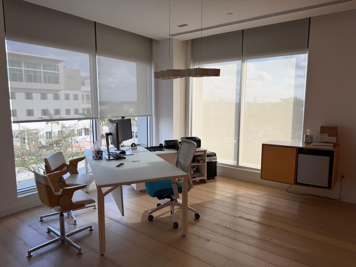 7950 NW 53rd St, Doral, FL 33166 - Lot 300A -  - Photo intérieure - Image 1 of 6