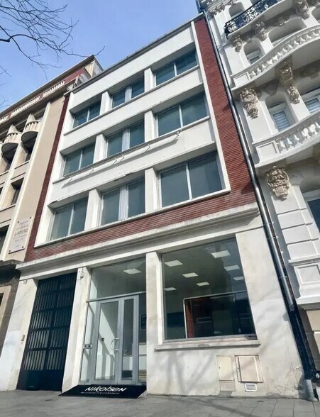 Bureau dans Le Havre à louer - Photo de l’immeuble – Image 1 sur 6