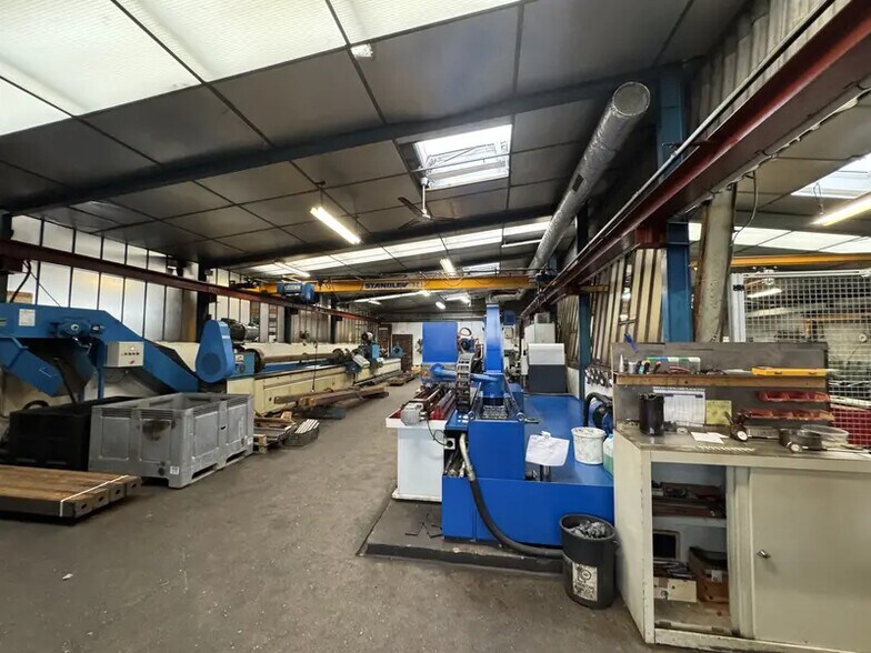 Local d'activités dans Presles à vendre - Photo intérieure – Image 3 sur 10