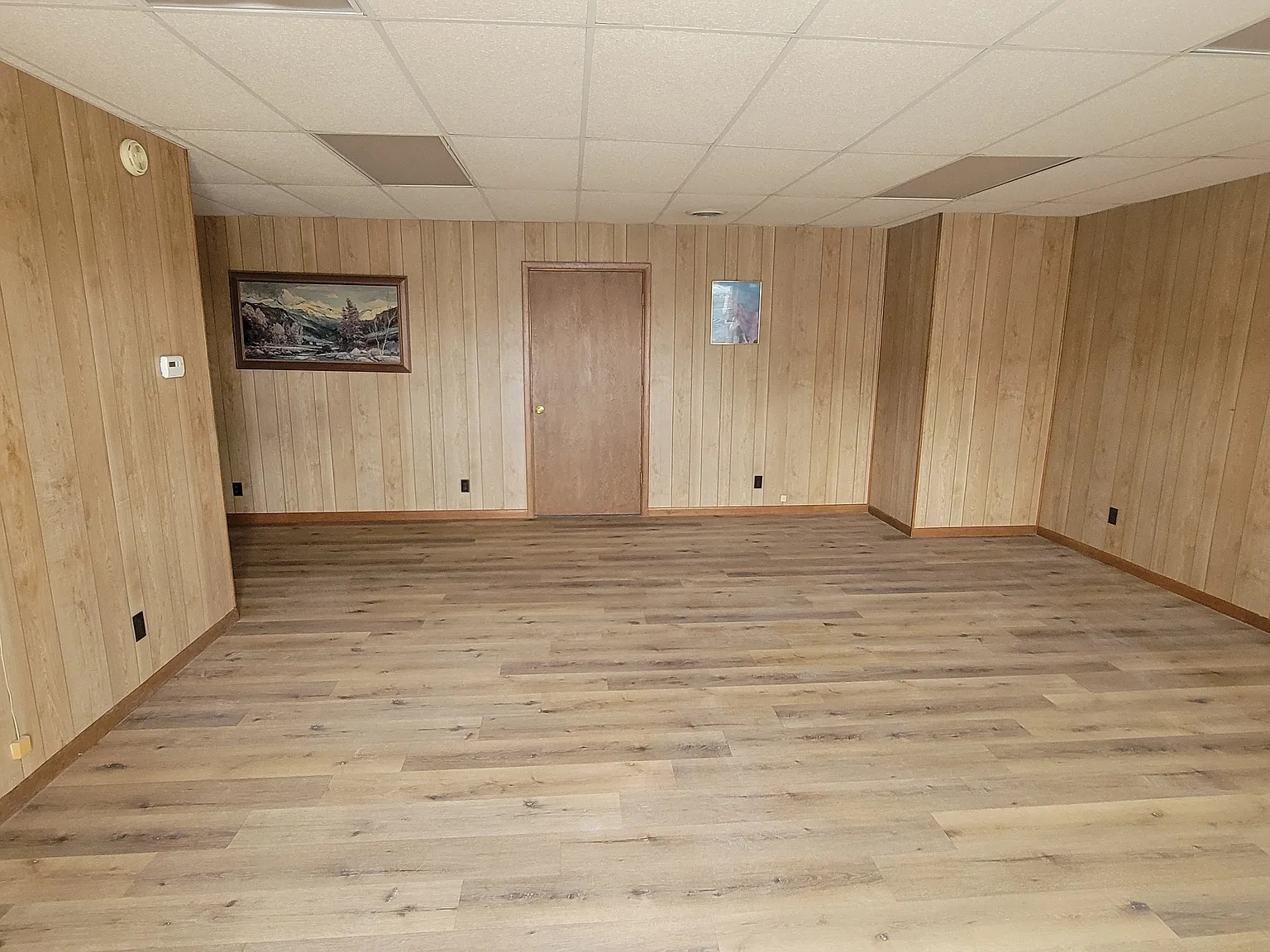 1423 Harlan St, Falls City, NE à louer Photo intérieure– Image 1 sur 6