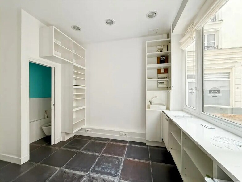 Bureau dans Paris à louer - Photo de l’immeuble – Image 2 sur 5