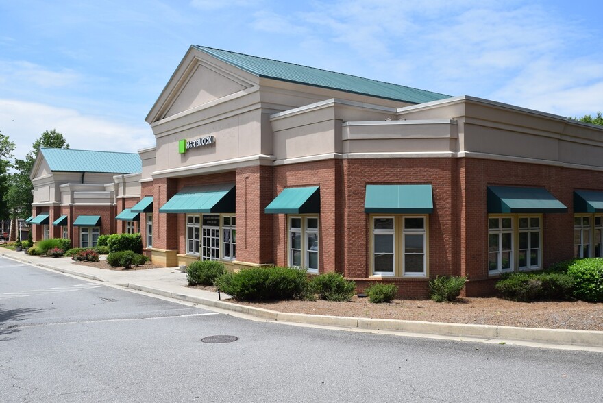 7855 N Point Pky, Alpharetta, GA à louer - Photo de l’immeuble – Image 2 sur 14