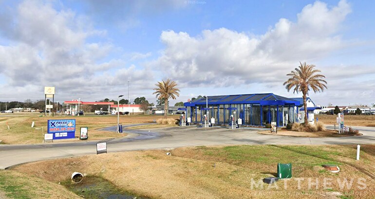 LAFAYETTE CAR WASH PORTFOLIO portefeuille de 4 biens à vendre sur LoopNet.fr - Photo de l’immeuble – Image 2 sur 6