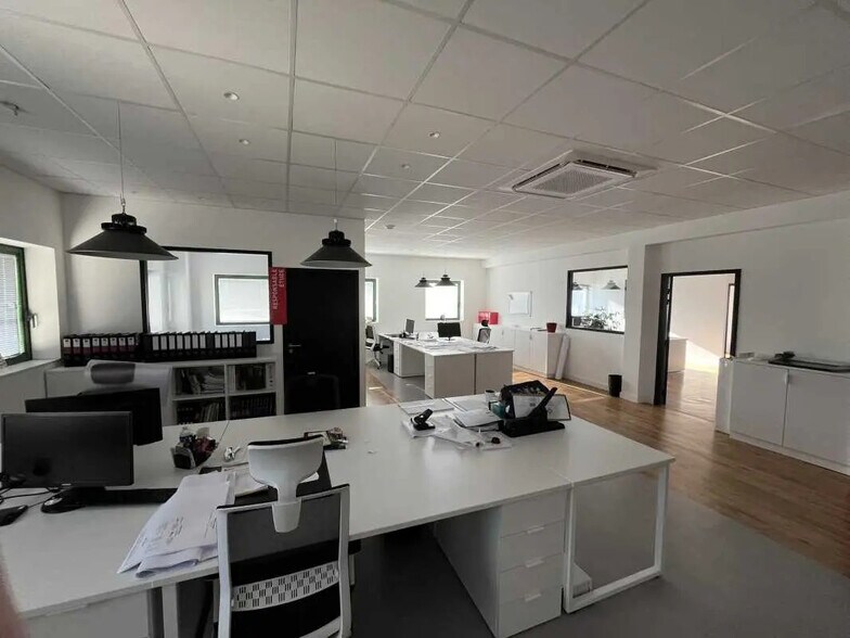 2 Avenue Lamartine, Les Pennes-Mirabeau à vendre - Photo intérieure – Image 3 sur 8