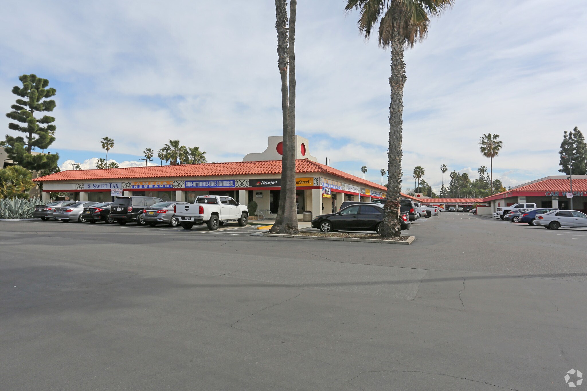 2093-2145 E Ball Rd, Anaheim, CA à louer Photo principale– Image 1 sur 6
