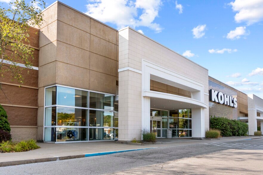 5375 William Flynn Hwy, Gibsonia, PA à louer - Photo de l’immeuble – Image 1 sur 7