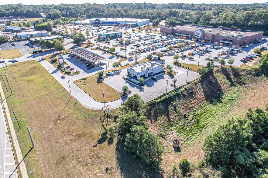 1530 Hwy 16, Griffin, GA à vendre - Photo principale – Image 1 sur 52