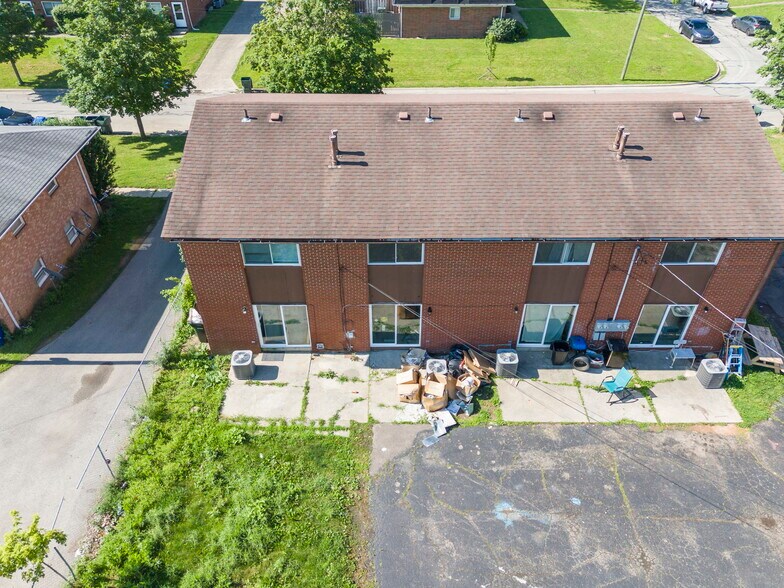 3654 Arnelle Rd, Columbus, OH à vendre - Photo de l’immeuble – Image 3 sur 26