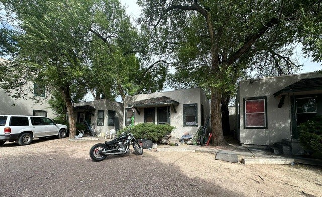 Mixed Use Zoning Retail & Multi-Family portefeuille de 3 biens à vendre sur LoopNet.fr - Photo de l’immeuble – Image 2 sur 31