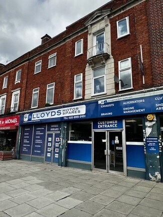 Plus de détails pour 184-188 Burnt Oak Broa, Harrow - Local commercial à louer