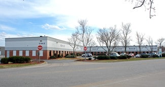 Plus de détails pour 552 Central Dr, Virginia Beach, VA - Local d'activités à louer