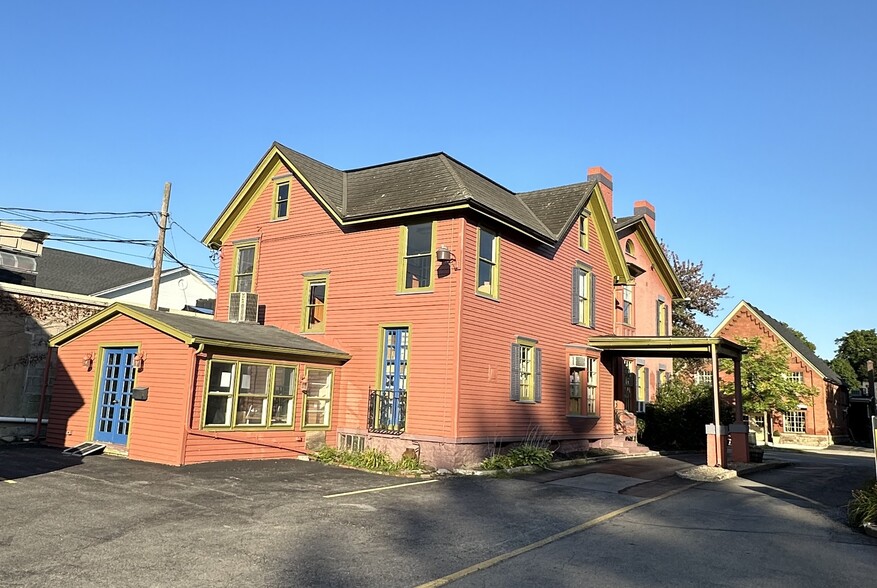 25 S Main St, Pittsford, NY à louer - Photo de l’immeuble – Image 2 sur 9