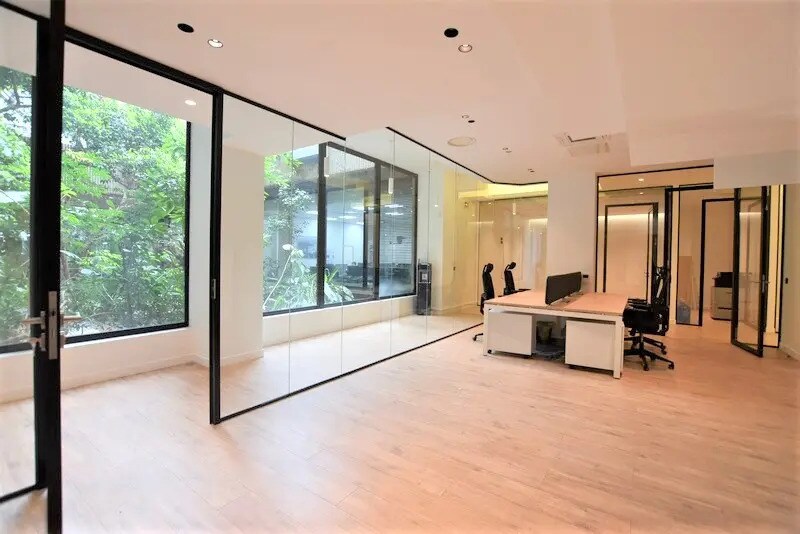 Bureau dans Paris à louer - Photo de l’immeuble – Image 1 sur 7