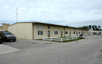 Plus de détails pour 5639-5651 Lawton Dr, Sarasota, FL - Local d'activités à louer