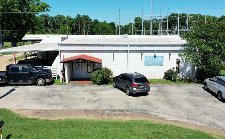 203 N Greer Blvd, Pittsburg, TX à vendre - Photo principale – Image 1 sur 2