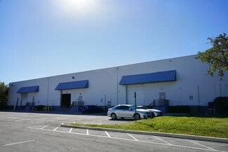 Plus de détails pour 2201-2211 Stirling Rd, Fort Lauderdale, FL - Industriel/Logistique à louer