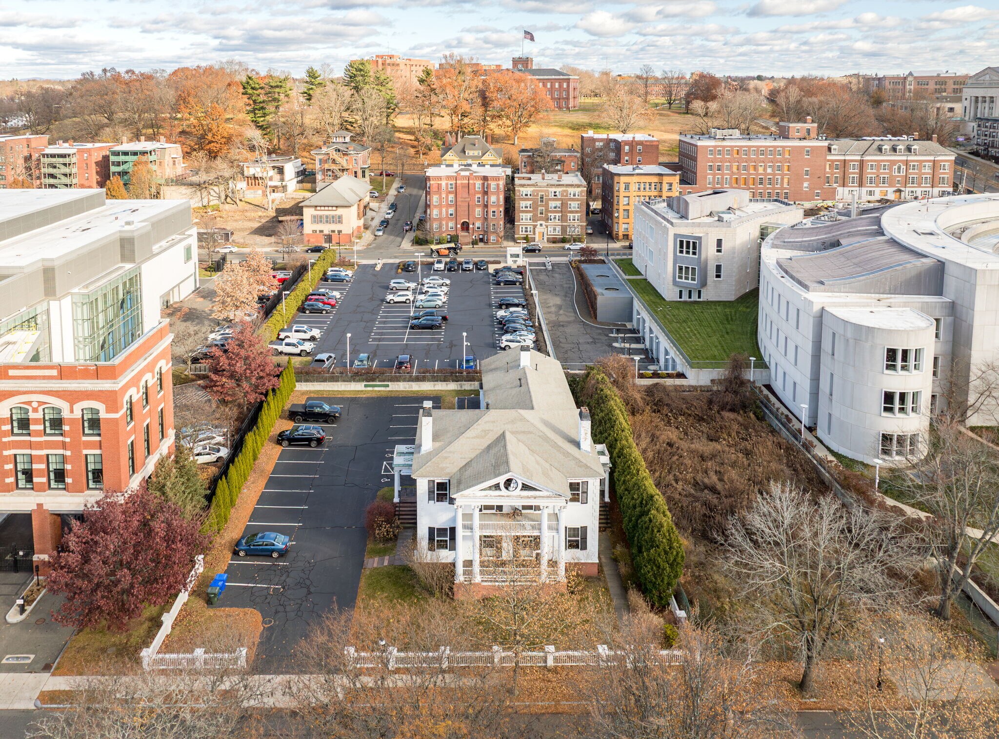 29-37 Elliot St, Springfield, MA à vendre Aérien– Image 1 sur 12