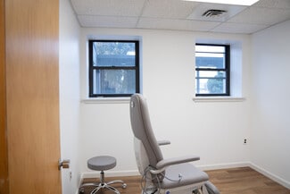 Plus de détails pour 211 Essex St, Hackensack, NJ - Bureau/Médical à louer