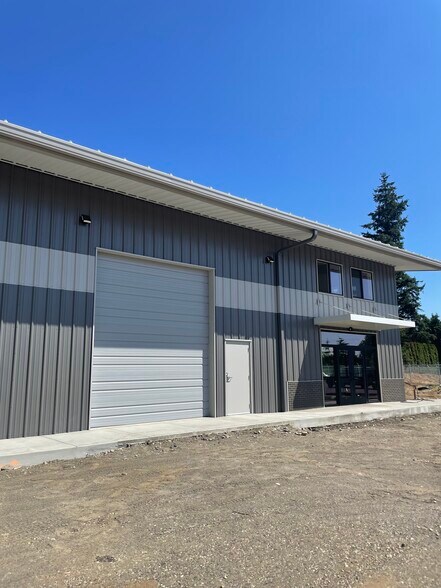 134 Advance Ct, Lynden, WA à louer - Photo de l’immeuble – Image 3 sur 5