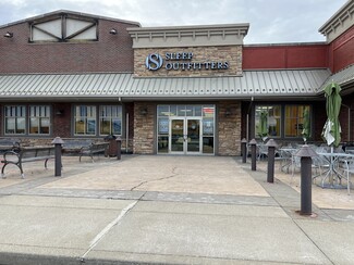 Plus de détails pour 500-506 Cabela Dr, Triadelphia, WV - Local commercial à louer