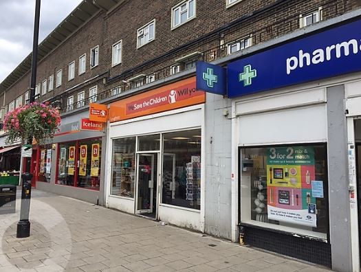 20-28 The Broadway, Loughton à louer - Photo principale – Image 1 sur 8