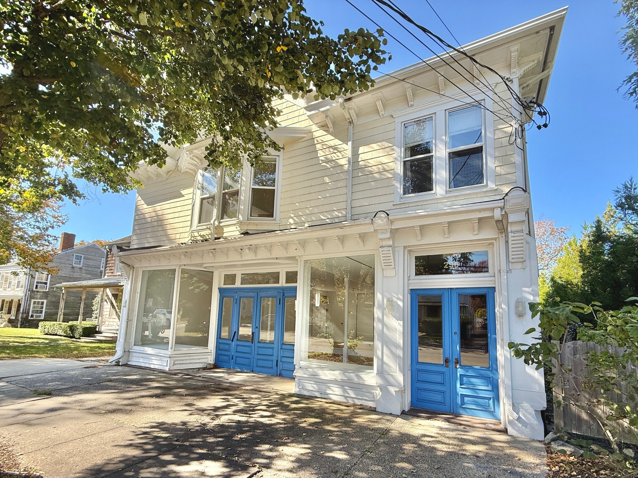 290 Main St, Sag Harbor, NY à louer Photo principale– Image 1 sur 10