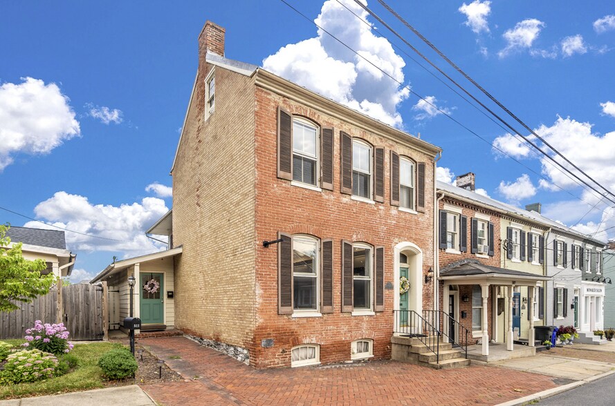 509 S Market St, Frederick, MD à vendre - Photo de l’immeuble – Image 1 sur 32