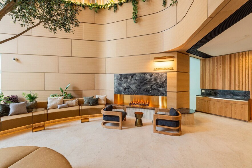 1100 Wilshire Blvd, Los Angeles, CA à louer - Hall d’entrée – Image 2 sur 7