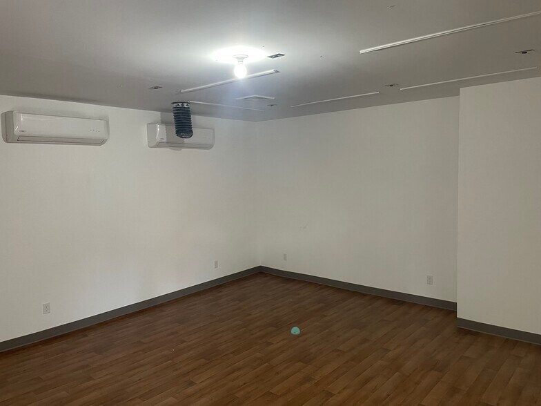 1200 N Henry St, Bay City, MI à vendre - Photo de l’immeuble – Image 2 sur 6