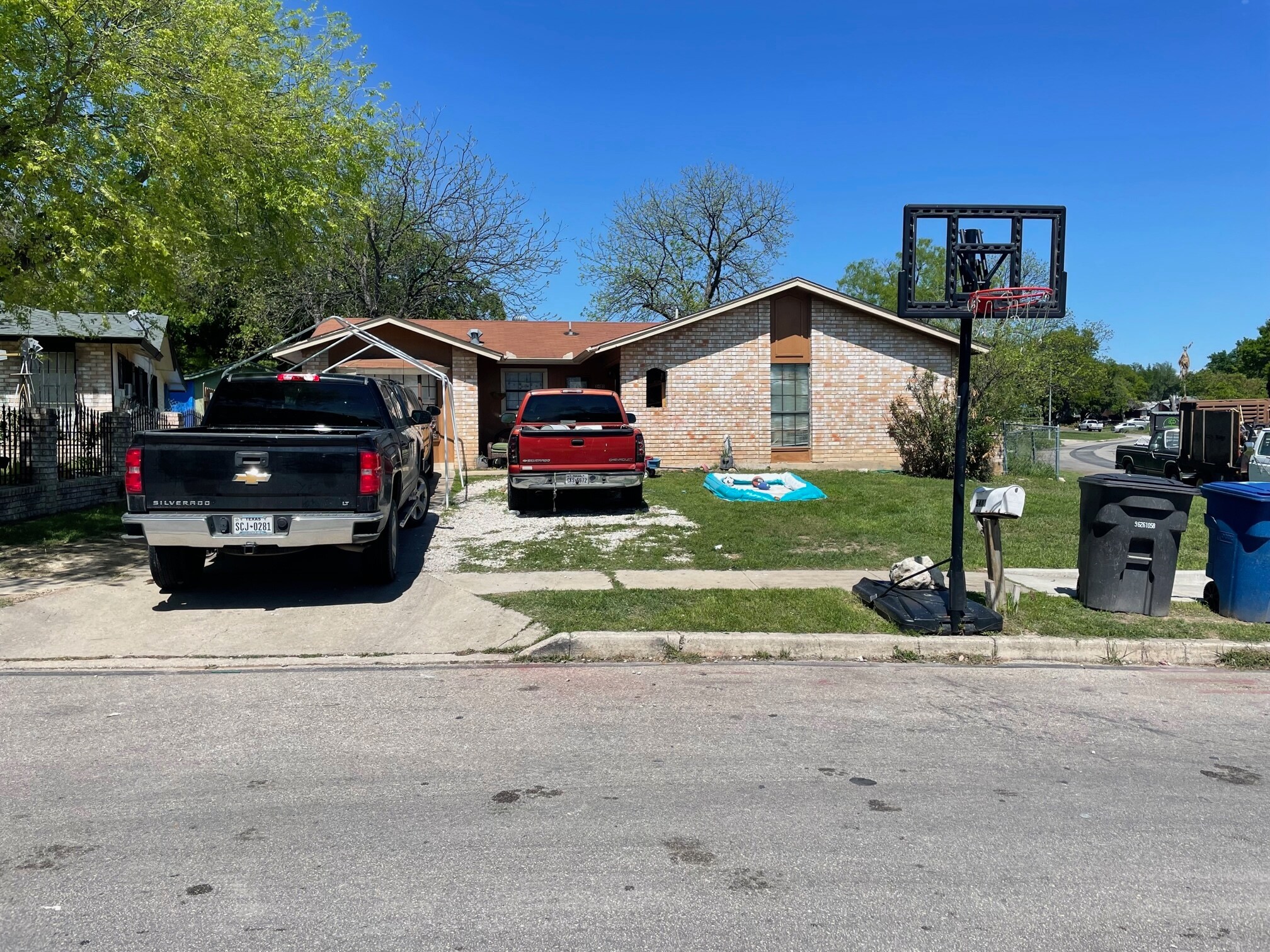 5403 Brookhill St, San Antonio, TX à vendre Photo principale– Image 1 sur 2