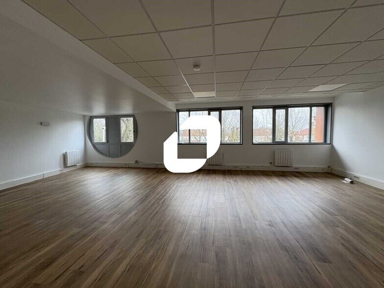 21 Rue Jacques Cartier, Voisins-le-Bretonneux à louer - Photo intérieure – Image 2 sur 14