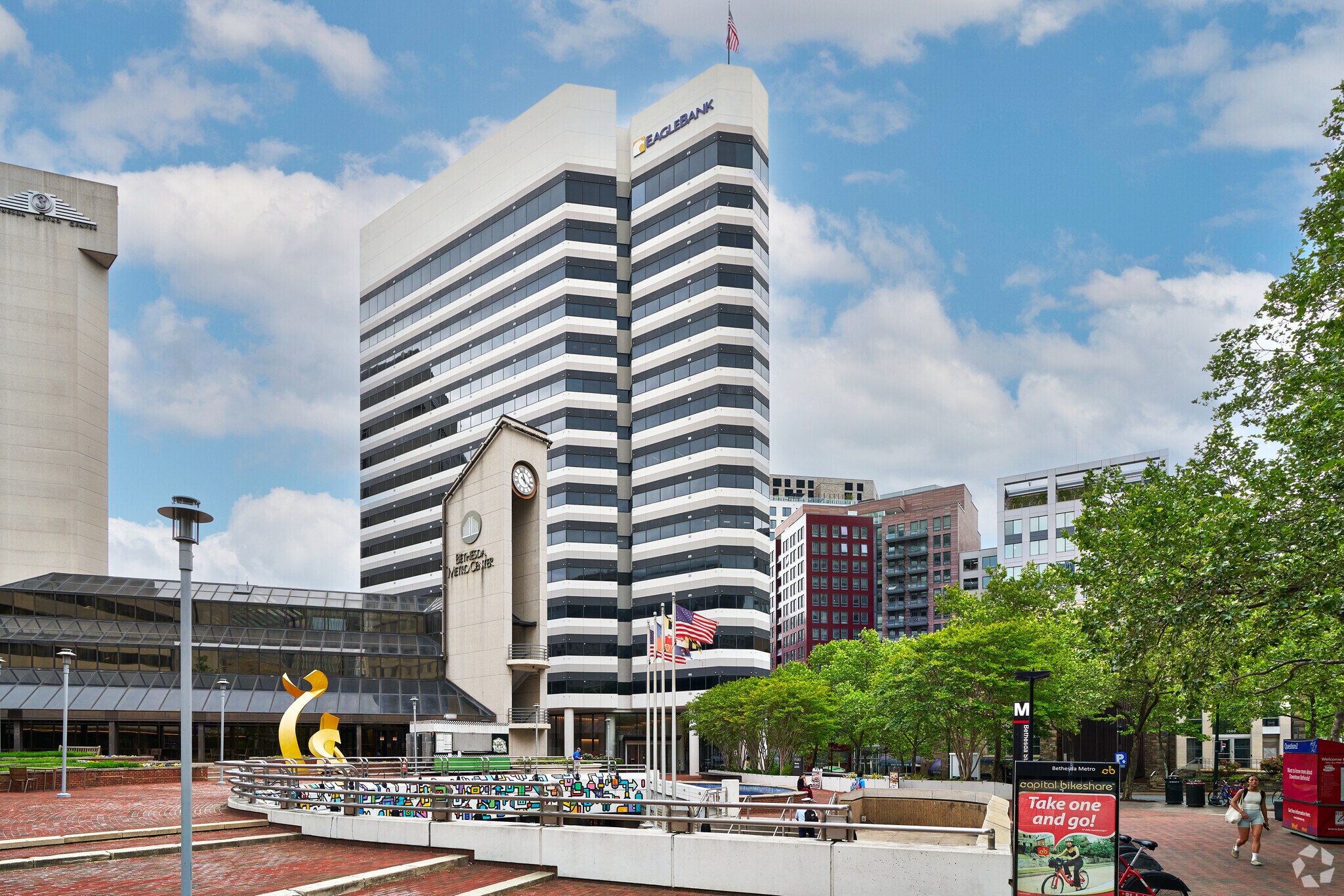 7500 Old Georgetown Rd, Bethesda, MD à louer Photo principale– Image 1 sur 37