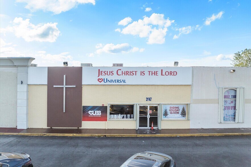 2647-2699 N State Road 7, Lauderhill, FL à louer - Photo de l’immeuble – Image 1 sur 37