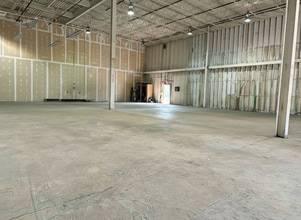 65 Old Kings Hwy, Maple Shade Township, NJ à louer Photo intérieure– Image 2 sur 2