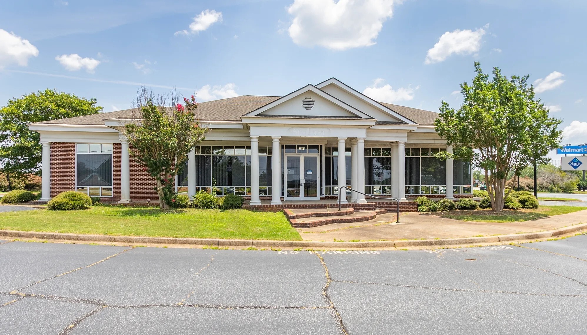 3898 Liberty Hwy, Anderson, SC à louer Photo de l’immeuble– Image 1 sur 3