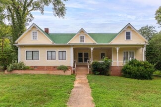 Plus de détails pour 117 E Salisbury St, Pittsboro, NC - Bureau à vendre