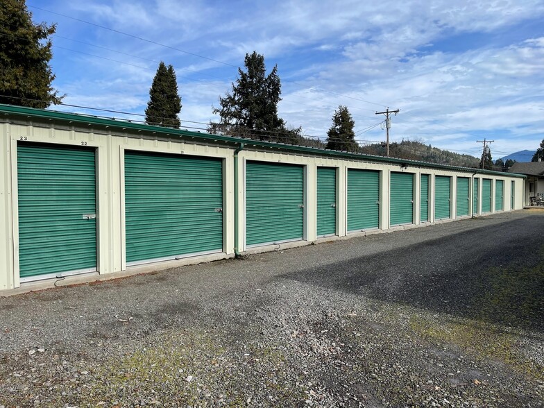 47487 Highway 58, Oakridge, OR à vendre - Photo de l’immeuble – Image 3 sur 24