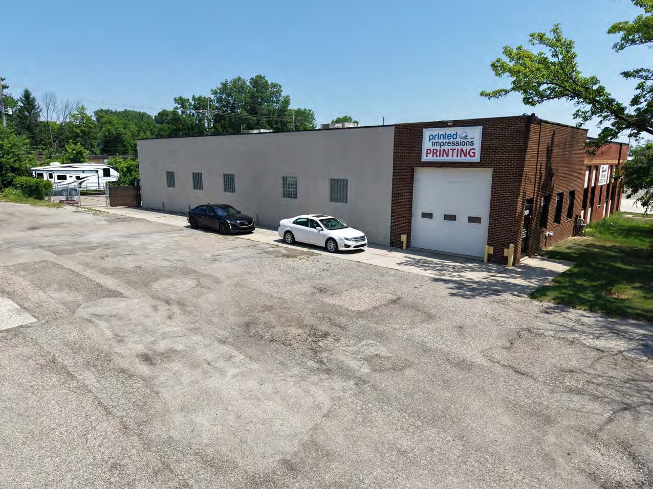 32424 Eight Mile Rd, Farmington Hills, MI à vendre Photo principale– Image 1 sur 4