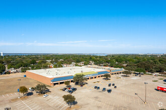 2100 W Northwest Hwy, Grapevine, TX - VUE AÉRIENNE  vue de carte - Image1