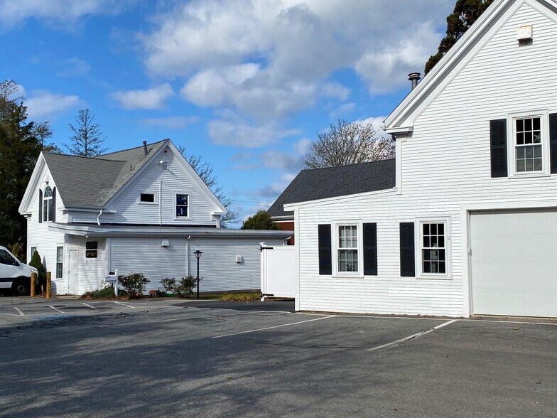 1-13 Willow St, Yarmouth Port, MA à louer - Photo de l’immeuble – Image 3 sur 21
